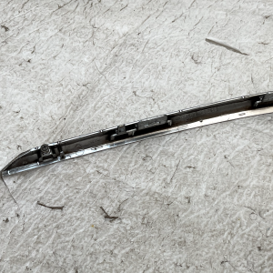 Toyota Yaris Mk3 Front Bumper Right Trim Moulding 2014-2017 5593-A117 Genuine - Image 8
