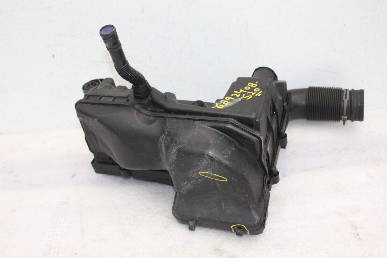 VW-Golf-Air-Filter-Box-With-Air-Intake-Pipe-2004-TO-2008-1K0129607AC-DAMAGED-176580285754-5