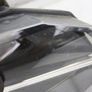 VW Polo Right Side Headlight 2G2941006 Genuine *DAMAGED* - Image 6