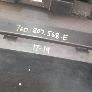 VW Touareg R Line Rear Bumper 2018 ON 760807568E Genuine *DAMAGED* - Image 18