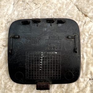 Volvo S60 Rear Bumper Tow Hook Cap Cover 2018 TO 2023 31477387 Genuine 15 Volvo S60 Rear Bumper Tow Hook Cap Cover 2018 TO 2023 31477387 Genuine - Image 4