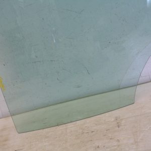 Volvo XC40 Rear Left Door Glass 32244800 - Image 5