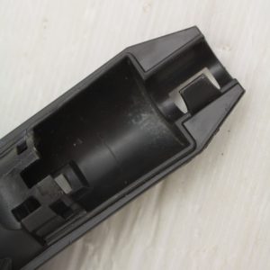 Volvo XC60 Front Bumper Right Washer Bracket 2022 ON 32234939 Genuine - Image 6