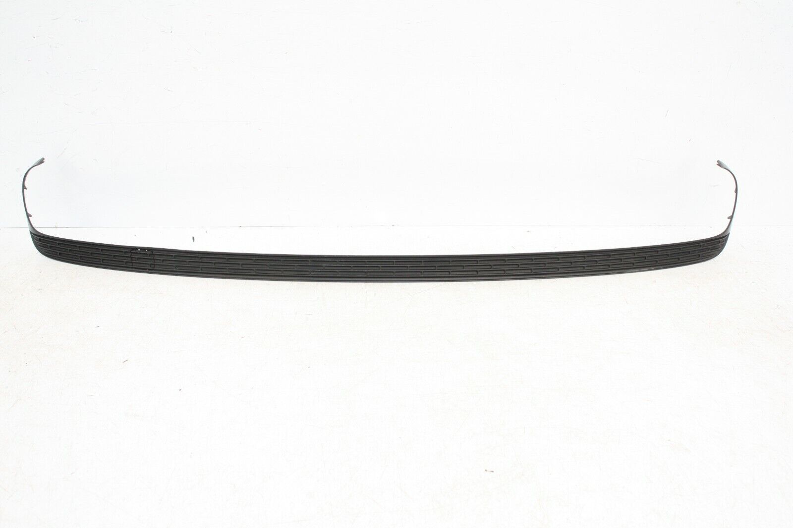 Volvo XC90 rear bumper grill trim 2015 On 31414832