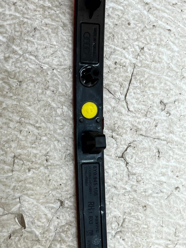 Audi A3 8Y Rear Bumper Right Taillight Reflector 2020 TO 2024 8Y0945106 Genuine 178548542475 7