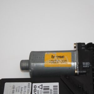 Audi A4 B7 Front Left Window Regulator Motor 2004 8H2959801 Genuine - Image 4