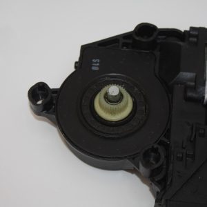 Audi A4 B7 Front Left Window Regulator Motor 2004 8H2959801 Genuine - Image 9