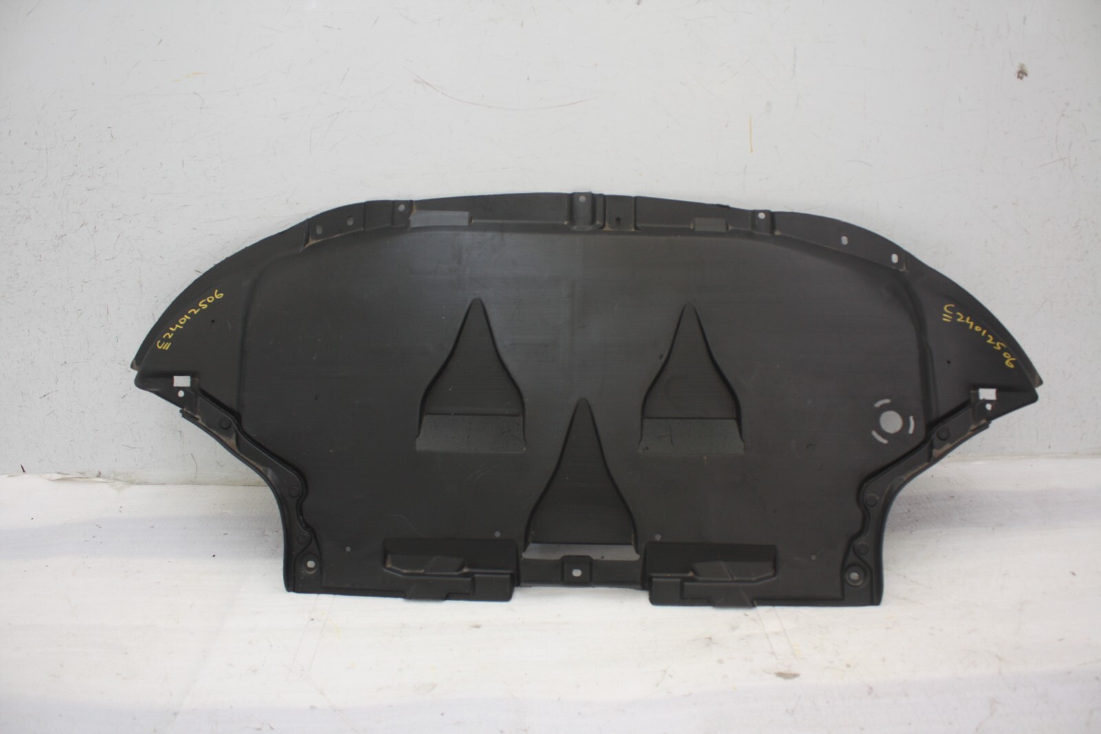 Audi A4 Engine Under Tray 2001 TO 2008 8E0863823S Genuine