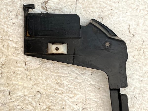 Audi A5 S Line Front Bumper Right Mount Bracket 2012 TO 2017 8T0807438AT Genuine 178322027795 5