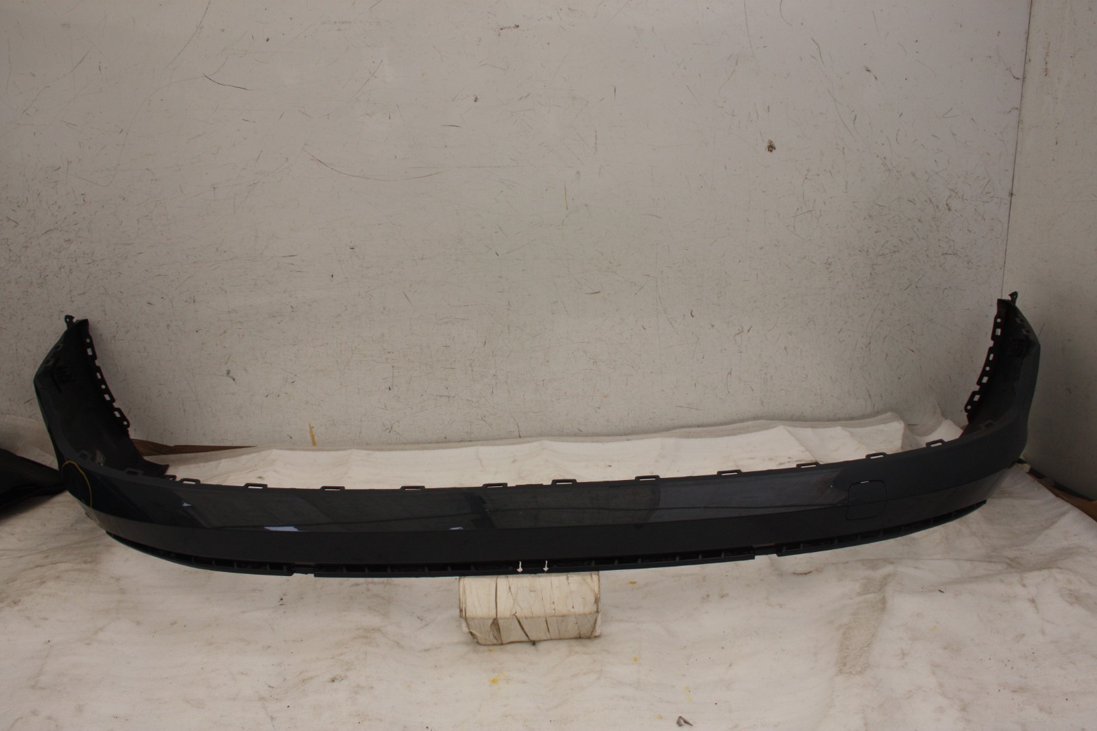 Audi E-Tron Rear Bumper Lower Section 2019 ON 4KE807521B Genuine *DAMAGED*