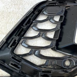 Audi Q7 Front Bumper Right Side Lower Grille 2024 ON 4M0807682AP Genuine - Image 10