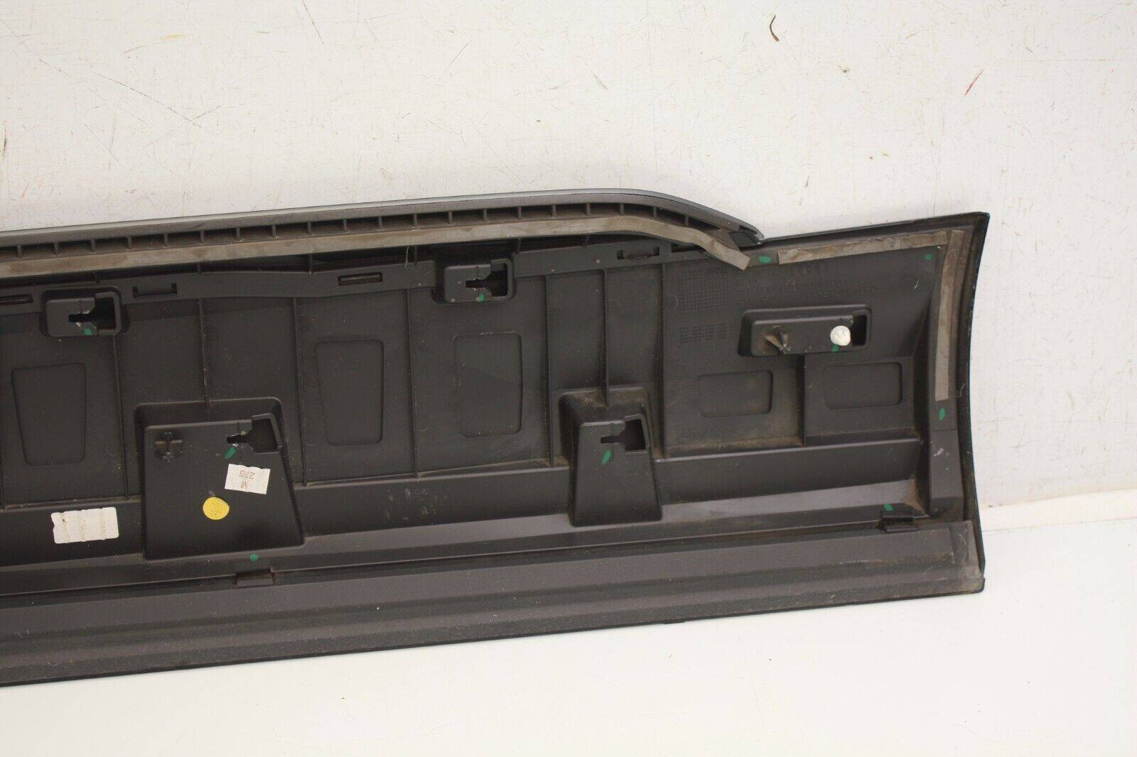 Audi-Q7-Rear-Right-Side-Door-Moulding-4M0853970N-Genuine-176599321335-11