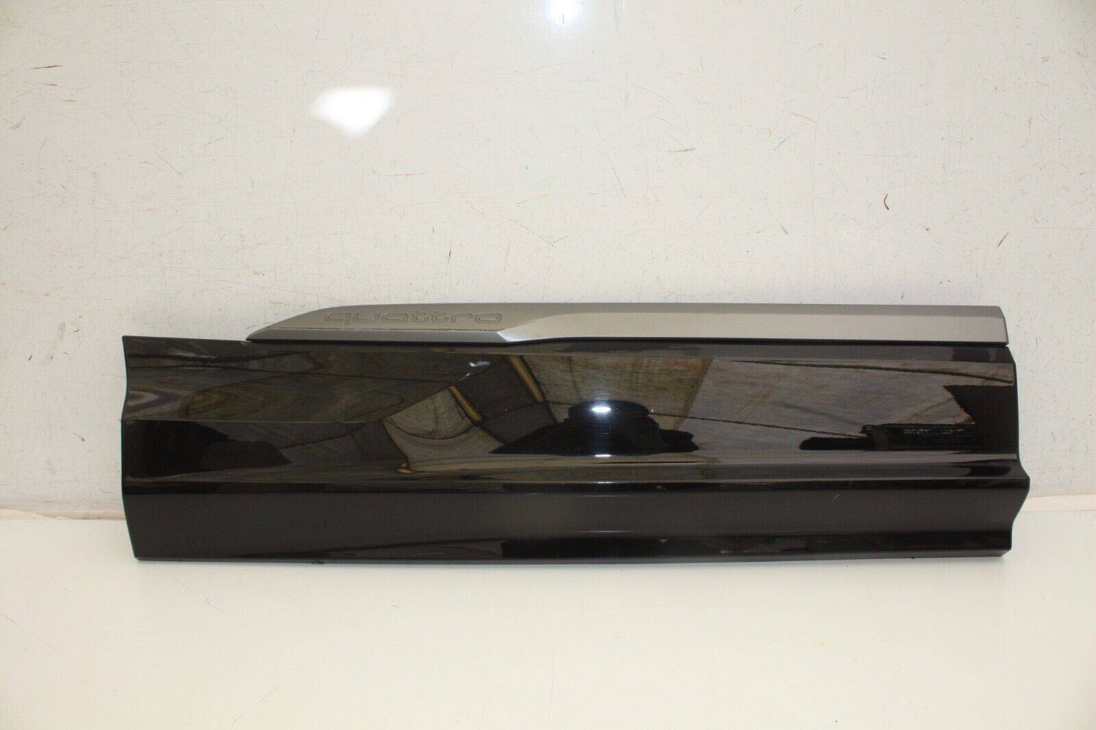 Audi Q7 Rear Right Side Door Moulding 4M0853970N Genuine 176599321335