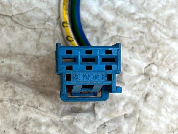 Audi Skoda Volkswagen Wiring Loom Harness Plug Connector 5Q0972703B Genuine 6 Audi Skoda Volkswagen Wiring Loom Harness Plug Connector 5Q0972703B Genuine 178462360565 7