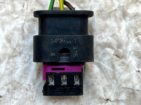 Audi VW Mercedes 3 Pin PDC Sensor Wiring Loom Plug Connector 1 1718644 1 Genuine 178442484455 8