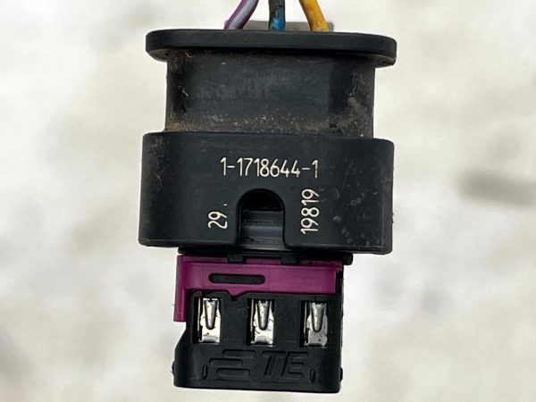 Audi Volkswagen 3 Pin PDC Sensor Wiring Loom Plug Connector 1-1718644-1 Genuine 7 Audi Volkswagen 3 Pin PDC Sensor Wiring Loom Plug Connector 1 1718644 1 Genuine 178527725605 8