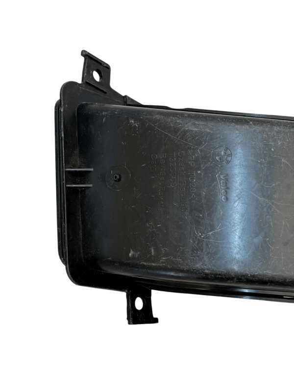 BMW 2 Series U06 Front Left Side Brake Air Intake Duct 2022 ON 9498465 Genuine 1 BMW 2 Series U06 Front Left Side Brake Air Intake Duct 2022 ON 9498465 Genuine 178409844885 2