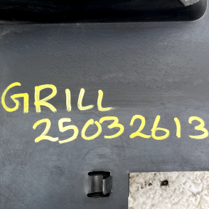 BMW 3 Series E46 Front Bumper Upper Radiator Grill  01-06 51117896273 Genuine - Image 16