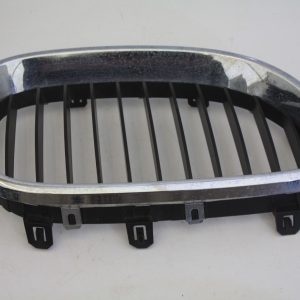 BMW 5 Series E60 E61 Front Bumper Right Side Kidney Grill 51137027062 Genuine - Image 3
