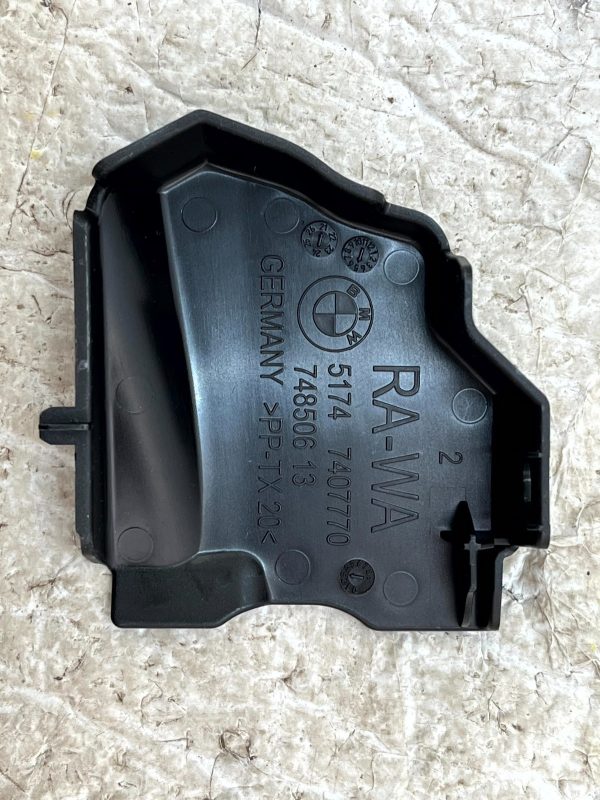 BMW 5 Series G30 Front Right Hood Latch Support 2017 TO 2020 51747407770 Genuine 3 BMW 5 Series G30 Front Right Hood Latch Support 2017 TO 2020 51747407770 Genuine 178233682575 4