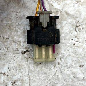BMW 5 Series G30 G31 PDC Sensor Wiring Loom Plug Connector 2-1718644-1 Genuine - Image 4