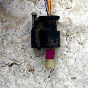 BMW 5 Series G30 G31 PDC Sensor Wiring Loom Plug Connector 2-1718644-1 Genuine - Image 5