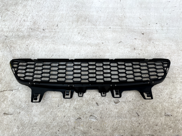 BMW M4 F82 Front Bumper Grille 2014 TO 2020 Genuine 5 BMW M4 F82 Front Bumper Grille 2014 TO 2020 Genuine 178507815505 6