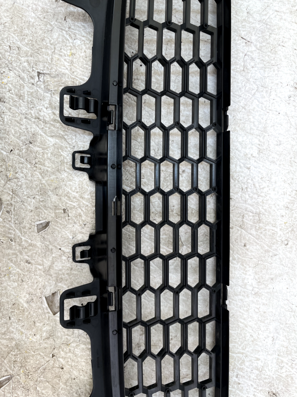 BMW M4 F82 Front Bumper Grille 2014 TO 2020 Genuine 7 BMW M4 F82 Front Bumper Grille 2014 TO 2020 Genuine 178507815505 8