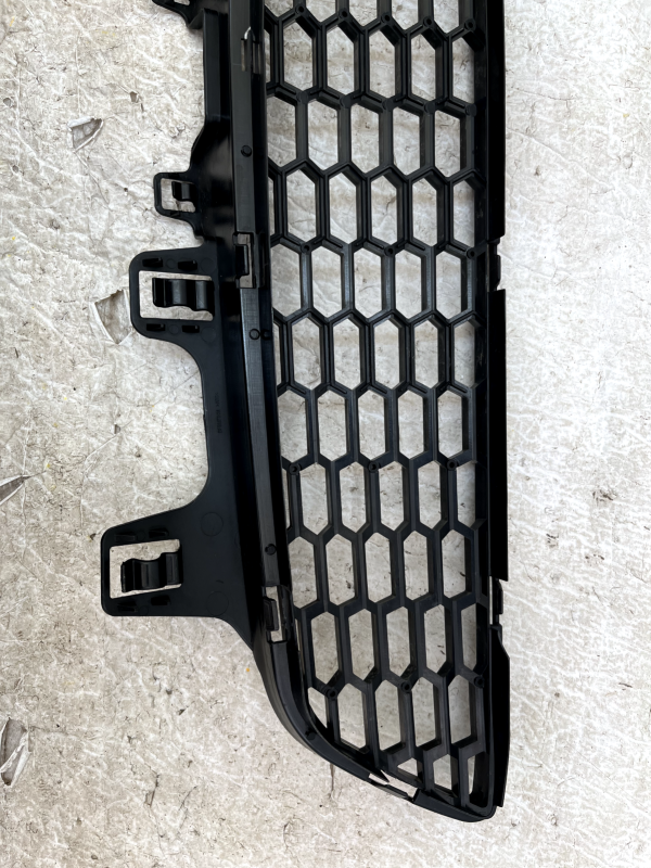 BMW M4 F82 Front Bumper Grille 2014 TO 2020 Genuine 8 BMW M4 F82 Front Bumper Grille 2014 TO 2020 Genuine 178507815505 9