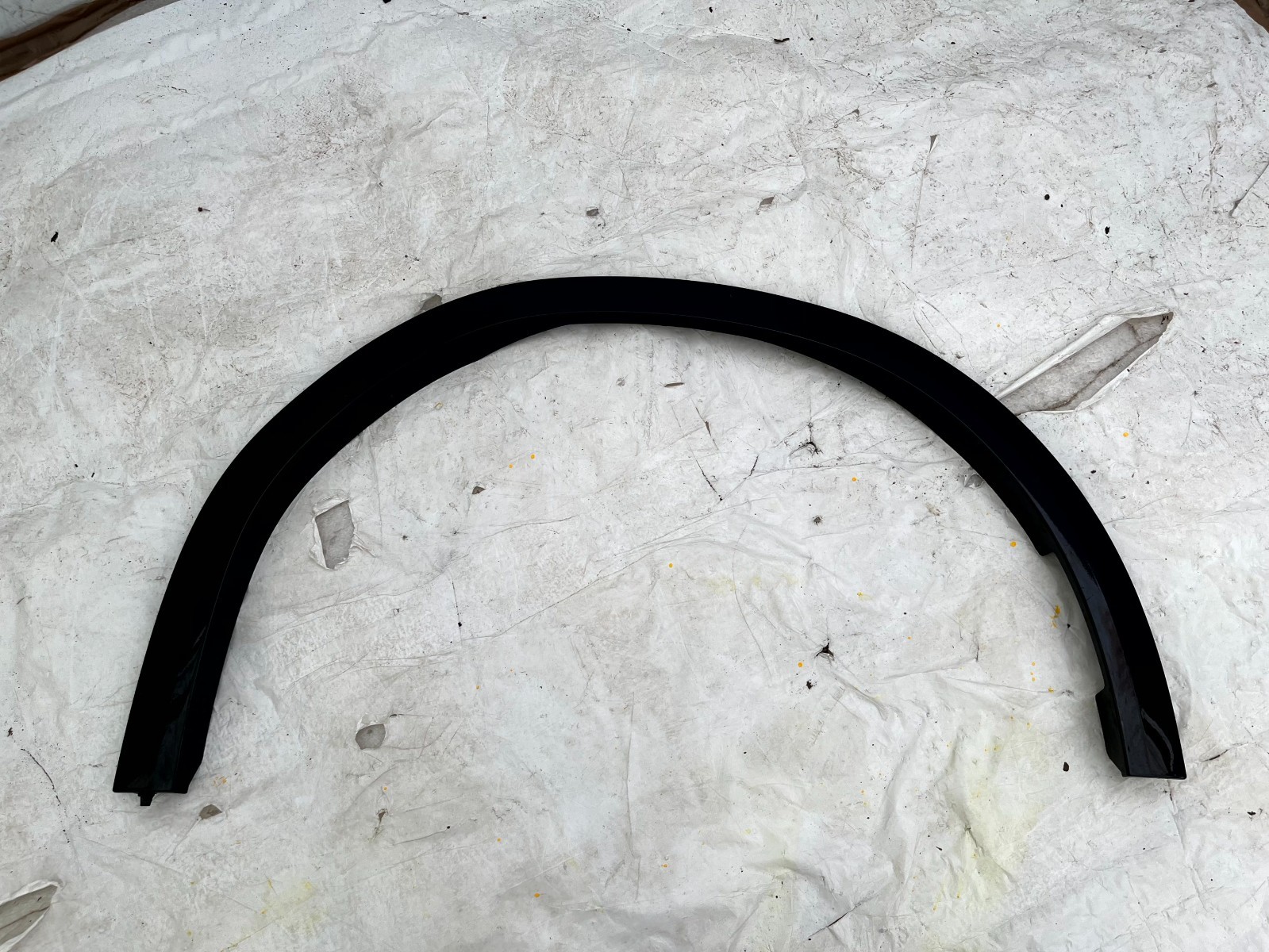 BMW X2 U10 M Sport Front Right Side Wheel Arch Trim 2024 ON 51777884942