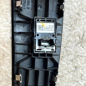 BMW X3 G01 Rear Door Window Control Switch 2017 TO 2021 9327031-01 Genuine - Image 8