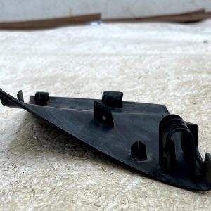 DAF XF Front Right Lower Grill Towing Eye Cap Cover 2012 TO 2021 1798477 Genuine - Image 13