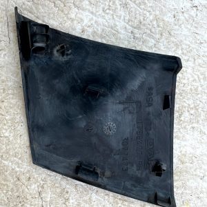 DAF XF Front Right Lower Grill Towing Eye Cap Cover 2012 TO 2021 1798477 Genuine - Image 6