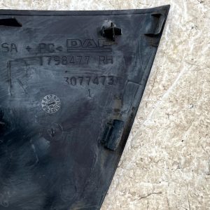 DAF XF Front Right Lower Grill Towing Eye Cap Cover 2012 TO 2021 1798477 Genuine - Image 9