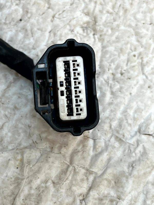 Dacia Duster Mk2 Front Blind Spot Parking Sensors Plug Connector Genuine 178459231855 7