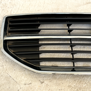 Dodge Caliber Front Bumper Grille Center Chrome 2006 TO 2013 Genuine - Image 3