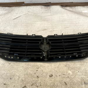 Dodge Caliber Front Bumper Grille Center Chrome 2006 TO 2013 Genuine - Image 7