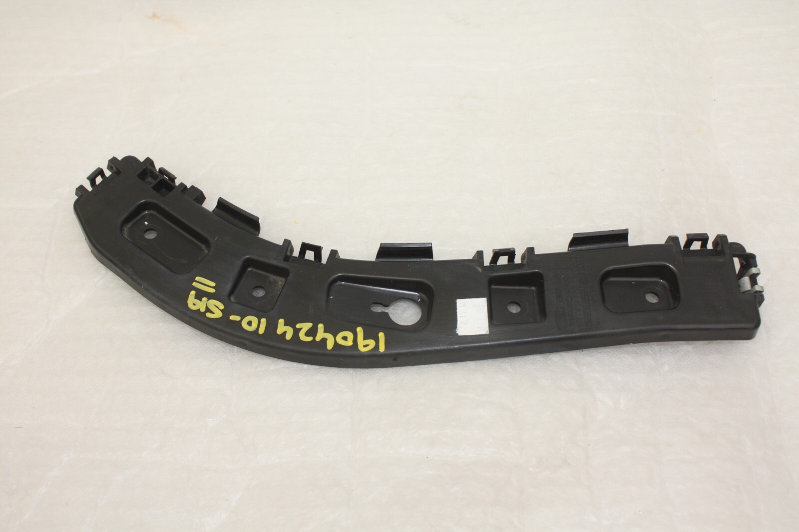 Ford Edge Rear Bumper Right Bracket 2019 TO 2020 KT4B-17E850-A Genuine
