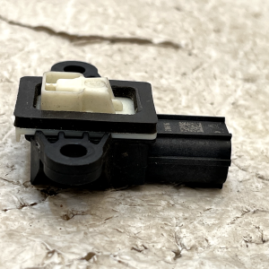 Ford Fiesta MK7 Front Crash Impact Sensor DG13-14C676-AA Genuine - Image 4