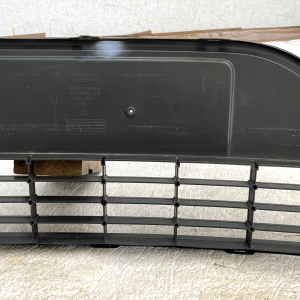 Ford Focus Mk2 Front Bumper Lower Grille 2007 TO 2011 8M51-17B968-A Genuine - Image 9