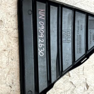 Ford Focus Mk3 Front Right Bumper Grille Trim 2011-2014 BM51-17K946-A Genuine - Image 7