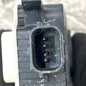 Ford Puma Mk2 Shutter Grille Actuator Motor GN15-8476-AD Genuine - Image 9