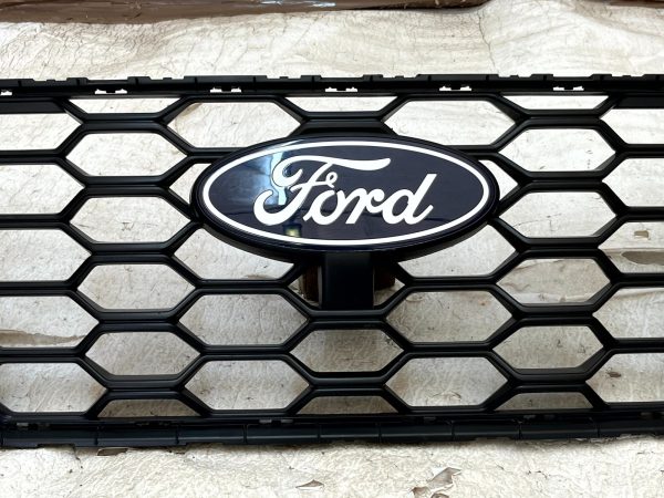 Ford Transit Custom Mk2 Front Bumper Radiator Grille 23 ON PZ31 17B968 G Genuine 178519238895 4