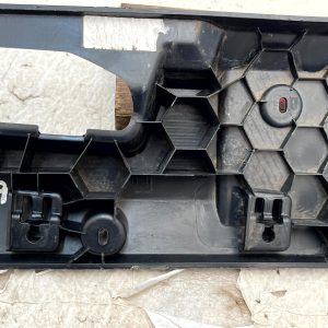 Ford Transit Custom Rear Barn Door Catch Cover PZ31-V404C08-BB319W Genuine - Image 7