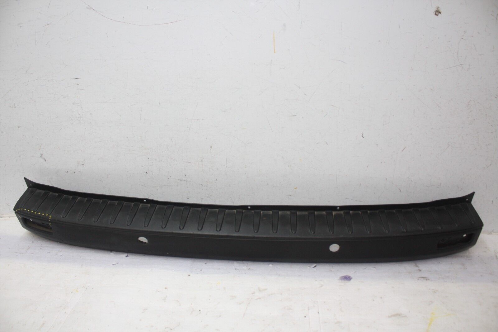 Ford Transit Custom Rear Bumper 2012 TO 2018 BK21-17E962-A Genuine *DAMAGED*