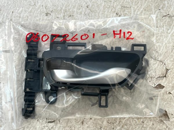 Honda HR V Front Left Side Interior Door Handle 2024 ON Genuine 178444830395 11