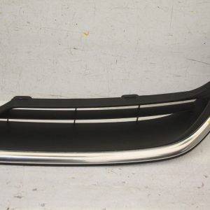 Honda Jazz Front Bumper Lower Grill 71201-TZB-G11-M1 Genuine *DAMAGED* - Image 4