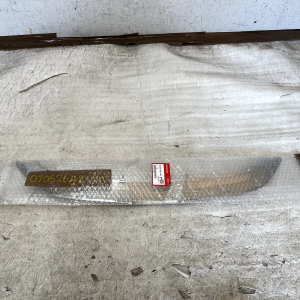 Honda Jazz Front Bumper Upper Radiator Grille Molding 2018 TO 2020 71123-T5B-J50 - Image 14