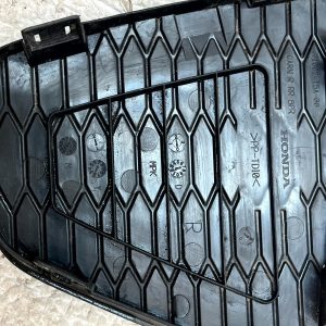 Honda Jazz Mk4 Rear Bumper Right Side Grille 2015 TO 2018 71502-T5A-00 Genuine - Image 8