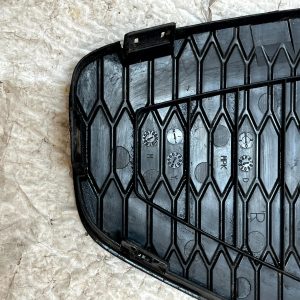 Honda Jazz Mk4 Rear Bumper Right Side Grille 2015 TO 2018 71502-T5A-00 Genuine - Image 9